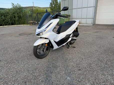 2026 Honda PCX 160, белый, 499000 рублей, вид 1