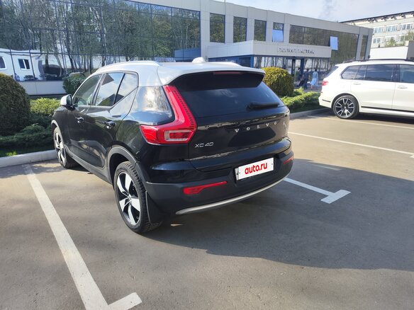 2021 Volvo XC40 I, чёрный, 3500000 рублей - вид 1