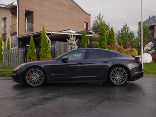 2019 Porsche Panamera Turbo II, серый, 6640000 рублей, вид 3