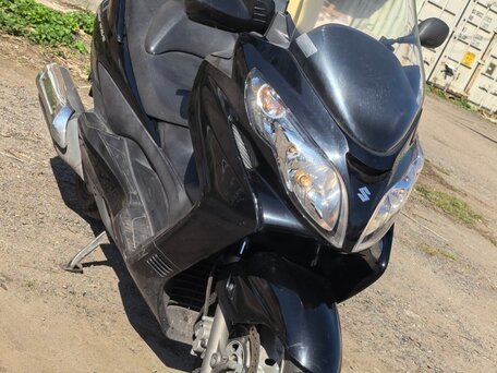2010 Suzuki Burgman (SkyWave) 250, чёрный, 230000 рублей, вид 3