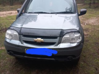 2017 Chevrolet Niva I Рестайлинг, серый, 680000 рублей, вид 1