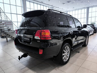 2012 Toyota Land Cruiser 200 Series Рестайлинг 1, чёрный, 3190000 рублей, вид 5