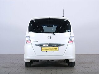 2011 Honda Freed I Рестайлинг, белый, 1189000 рублей, вид 5