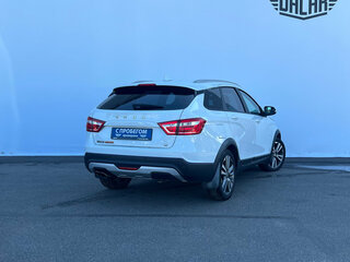 2019 Lada (ВАЗ) Vesta SW Cross I, белый, 970000 рублей, вид 4
