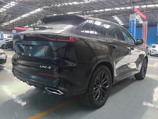 2026 Changan UNI-Z, чёрный, 2295000 рублей, вид 2