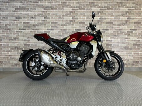 2018 Honda CB 1000R, красный, 878000 рублей, вид 1