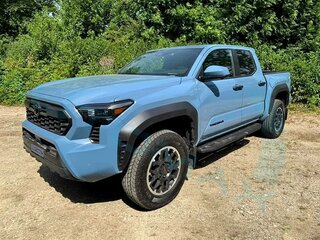 2026 Toyota Tacoma IV, синий, 8450000 рублей, вид 2