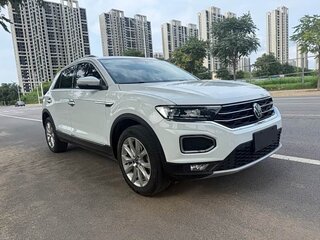 2022 Volkswagen T-Roc I (China Market), белый, 1355030 рублей, вид 3
