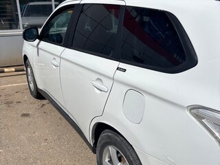 2012 Mitsubishi Outlander III, белый, 1240000 рублей, вид 3