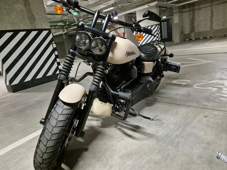 2015 Harley-Davidson Fat Bob, бежевый, 1129000 рублей, вид 1