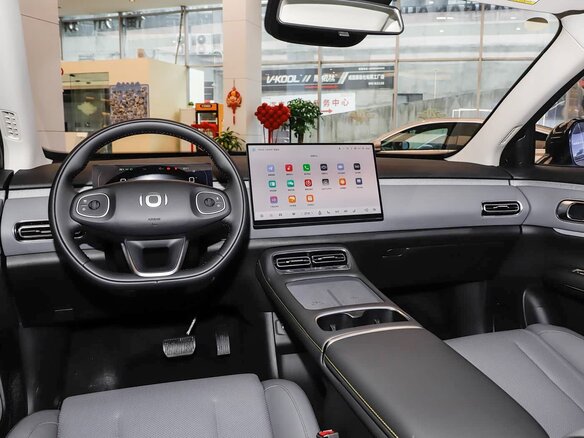 2026 Changan Qiyuan Q05 51.9 kWh II, серый, 2300000 рублей - вид 12