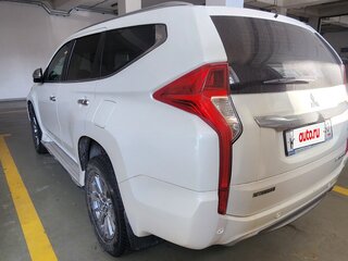 2016 Mitsubishi Pajero Sport III, белый, 2750000 рублей, вид 3