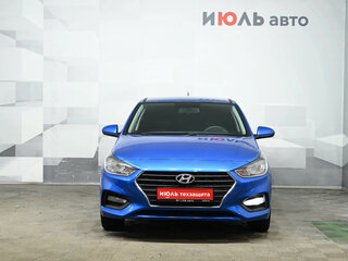 2017 Hyundai Solaris II, синий, 1230000 рублей, вид 2