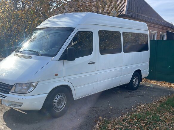 2000 Mercedes-Benz Sprinter Classic, белый, 1050000 рублей - вид 1