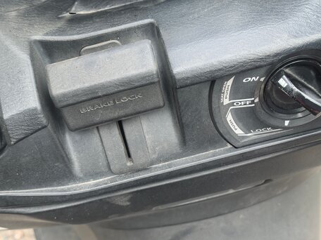 2009 Suzuki Burgman (SkyWave) 400, серый, 330000 рублей, вид 5