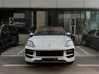 2026 Porsche Cayenne GTS Coupé III Рестайлинг, серый, 27000000 рублей, вид 1