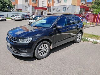 2020 Volkswagen Tiguan II, чёрный, 2850000 рублей, вид 1