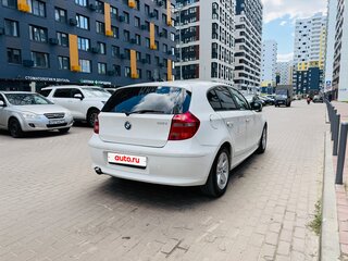 2011 BMW 1 серии 116i I (E81/E82/E87/E88) Рестайлинг, белый, 805000 рублей, вид 5