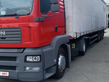 2008 MAN TGA, красный, 3550000 рублей, вид 1