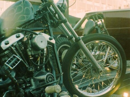 1984 Harley-Davidson Dyna Super Glide, чёрный, 4400000 рублей, вид 3