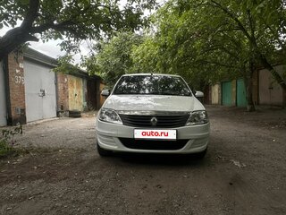 2014 Renault Logan I Рестайлинг, белый, 370000 рублей, вид 1