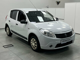 2012 Renault Sandero I, белый, 470000 рублей, вид 3