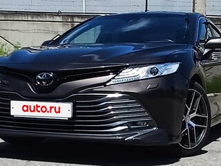 2019 Toyota Camry VIII (XV70), коричневый, 3100000 рублей, вид 1