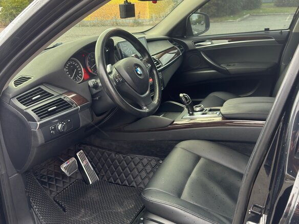 2009 BMW X6 35i 6-speed I (E71), чёрный, 1850000 рублей - вид 11