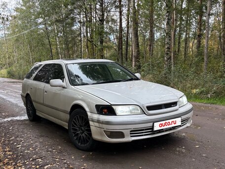 1997 Toyota Mark II Qualis VIII (X100), белый, 600000 рублей, вид 3