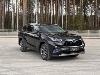 2025 Toyota Highlander IV (XU70), чёрный, 5490000 рублей, вид 1