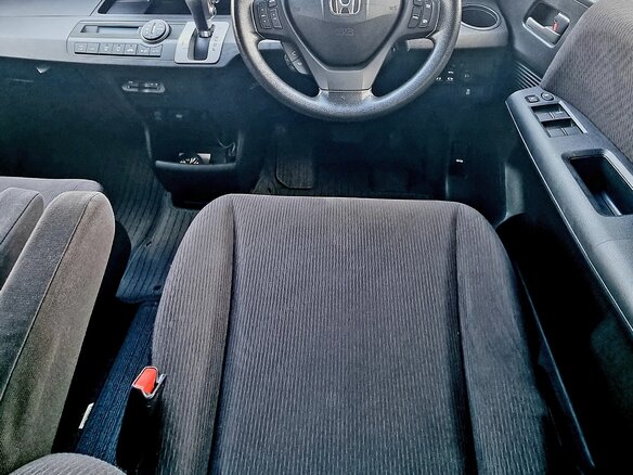 2012 Honda Freed I Рестайлинг, белый, 1245000 рублей - вид 13