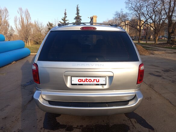 2001 Dodge Caravan Grand IV, серебристый, 600000 рублей - вид 5