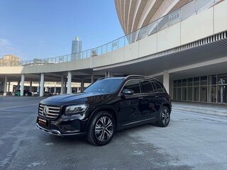 2026 Mercedes-Benz GLB 220 I (X247) Рестайлинг, чёрный, 4090000 рублей, вид 1
