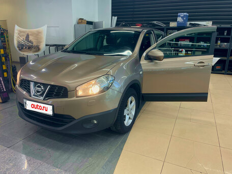 2011 Nissan Qashqai I Рестайлинг, коричневый, 790000 рублей, вид 5