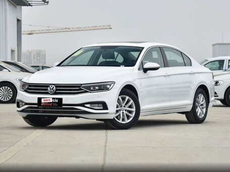 2023 Volkswagen Magotan B8 Рестайлинг, чёрный, 2057000 рублей, вид 1