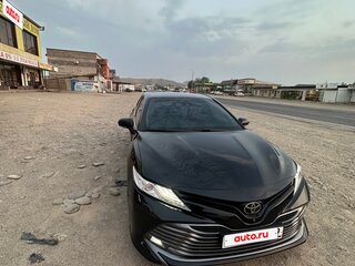 2018 Toyota Camry VIII (XV70), чёрный, 3300000 рублей, вид 2