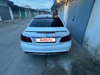 2013 Mercedes-Benz E-Класс 250 IV (W212, S212, C207) Рестайлинг, белый, 1690000 рублей, вид 3