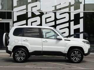 2024 Lada (ВАЗ) Niva Travel I, белый, 1350000 рублей, вид 5