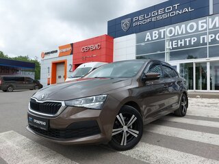 2021 Skoda Rapid II, коричневый, 1600000 рублей, вид 3