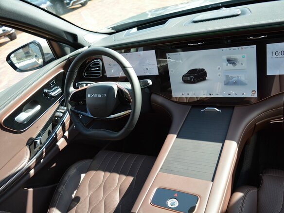 2025 Exeed VX I Рестайлинг, серый, 5730000 рублей - вид 13