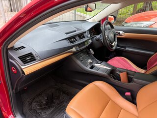 2014 Lexus CT 200h I Рестайлинг, красный, 1350000 рублей, вид 3
