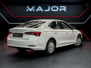 2021 Skoda Octavia IV (A8), белый, 2160000 рублей, вид 5