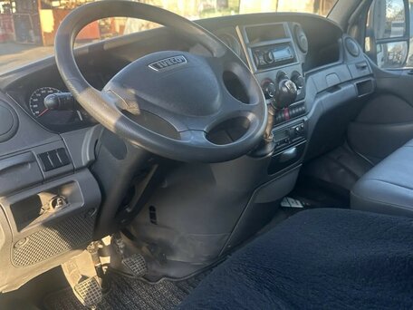 2013 Iveco Daily, белый, 2100000 рублей, вид 3