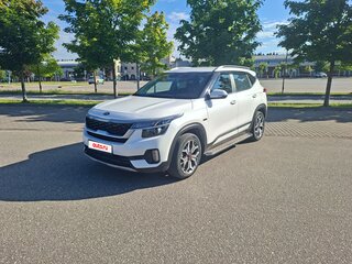 2021 Kia Seltos I, белый, 2300000 рублей, вид 1