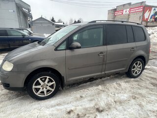 2004 Volkswagen Touran I, серый, 360000 рублей, вид 4