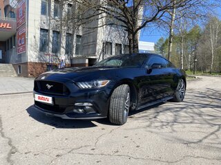 2017 Ford Mustang VI, чёрный, 2580000 рублей, вид 1