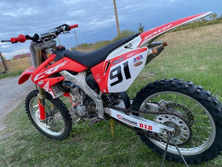 2009 Honda CRF 250R, красный, 320000 рублей, вид 2