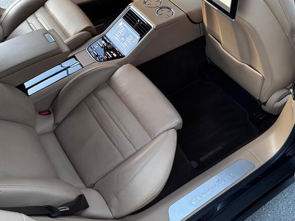 2018 Porsche Panamera Turbo S E-Hybrid Executive II, синий, 7999000 рублей - вид 18