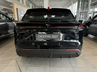 2025 Changan Deepal S07 31.73 kWh I, чёрный, 5289900 рублей, вид 4