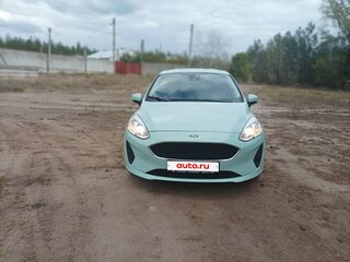 2017 Ford Fiesta Mk7, зелёный, 1000000 рублей, вид 2